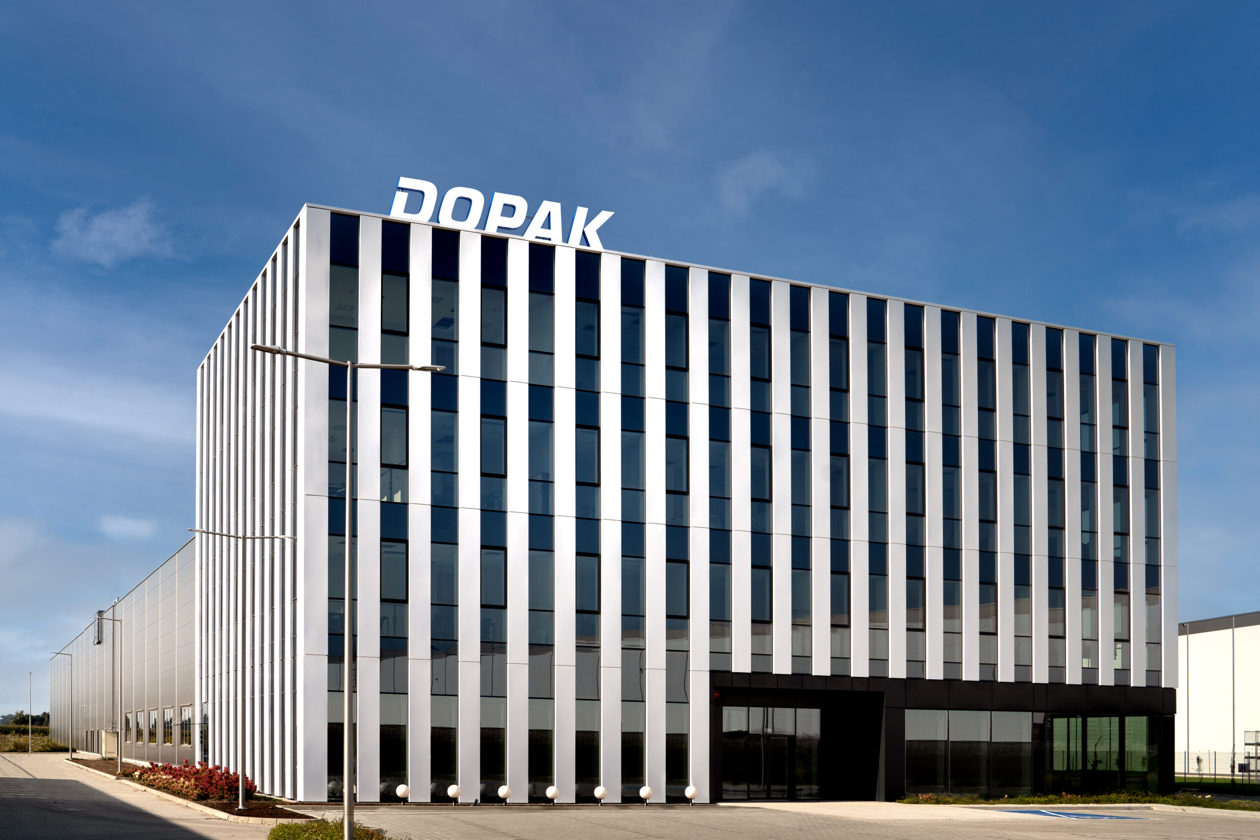 Budynek zewnątrz nieruchomosc